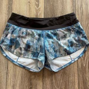 2.5 Inch Blue/Green Lululemon Speed Up Shorts